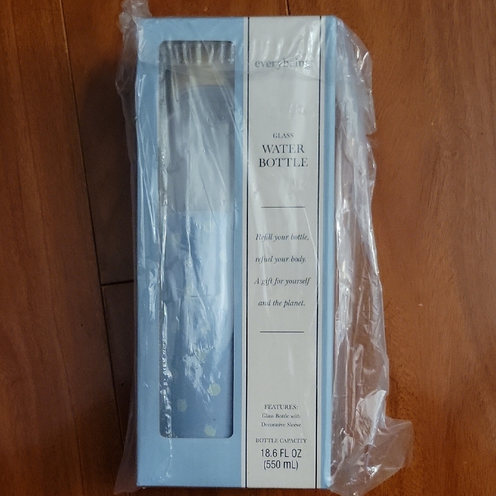 Sky Blue Glass Water Bottle - Picture 4 of 4